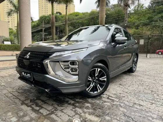 MITSUBISHI ECLIPSE CROSS 2023