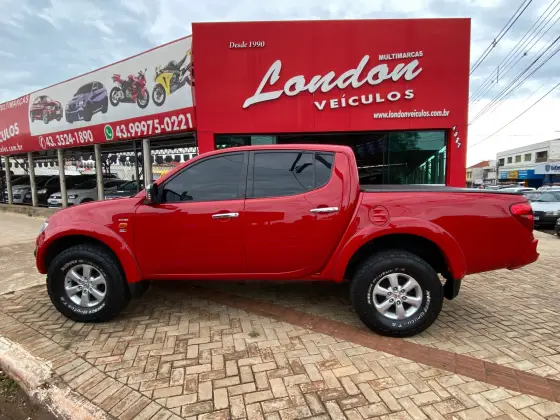 MITSUBISHI L200 TRITON 2011