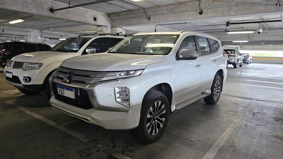 MITSUBISHI PAJERO SPORT 2021