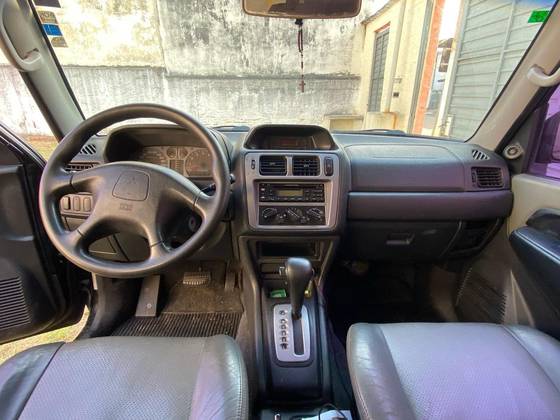 MITSUBISHI PAJERO TR4 2005