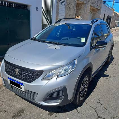 PEUGEOT 2008 2020