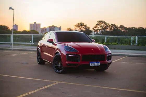 PORSCHE CAYENNE 2022