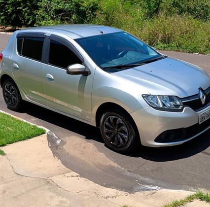 RENAULT SANDERO 2016