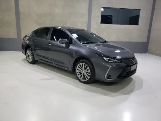 TOYOTA COROLLA 2025