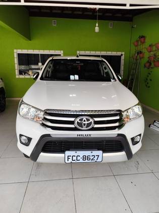 TOYOTA HILUX 2018