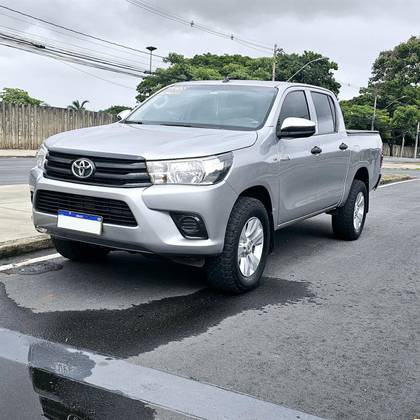 TOYOTA HILUX 2019