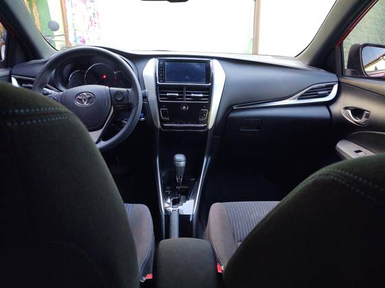 TOYOTA YARIS 2019