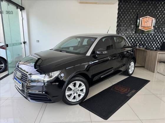 AUDI A1 2015