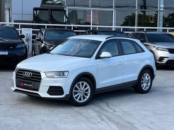 AUDI Q3 2017