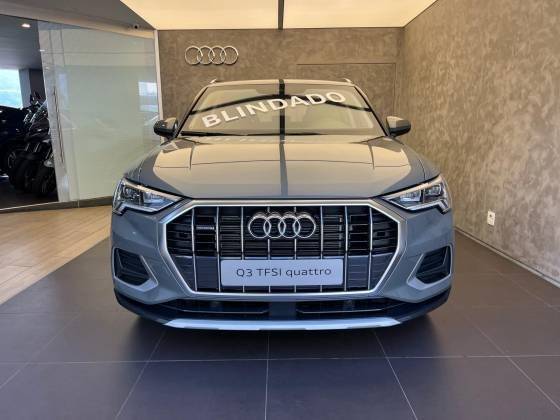 AUDI Q3 2025