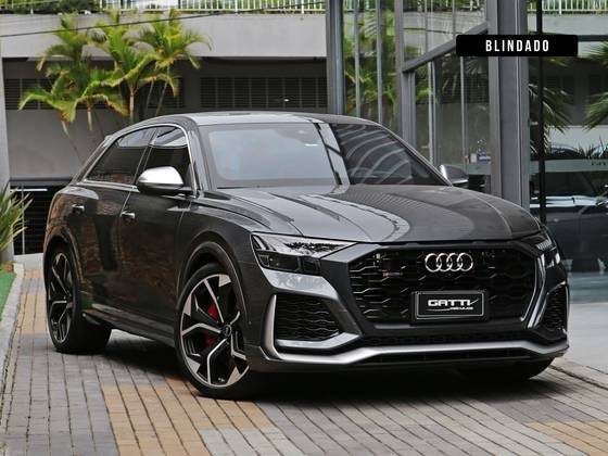AUDI RS Q8 2021