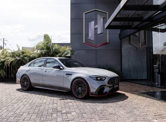 MERCEDES-BENZ C 63 AMG 2024