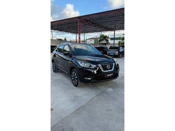 NISSAN KICKS 2017