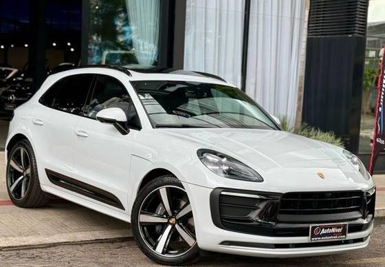 PORSCHE MACAN 2024