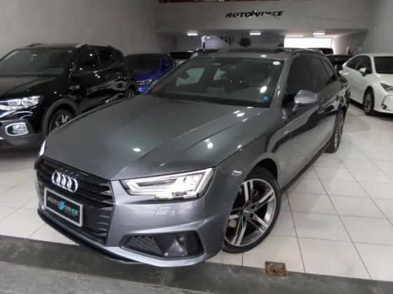 AUDI A4 2019
