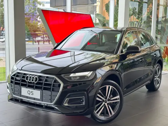 AUDI Q5 2025