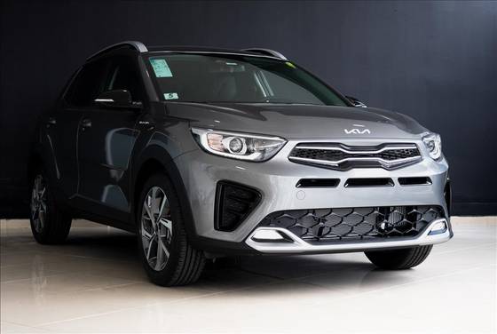 KIA STONIC 2025