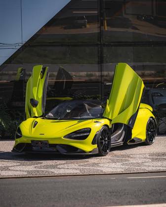 MCLAREN 765LT 2022