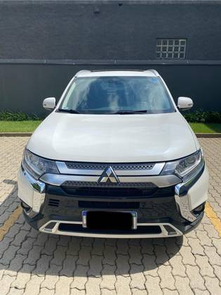 MITSUBISHI OUTLANDER 2019