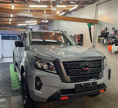 NISSAN FRONTIER 2023