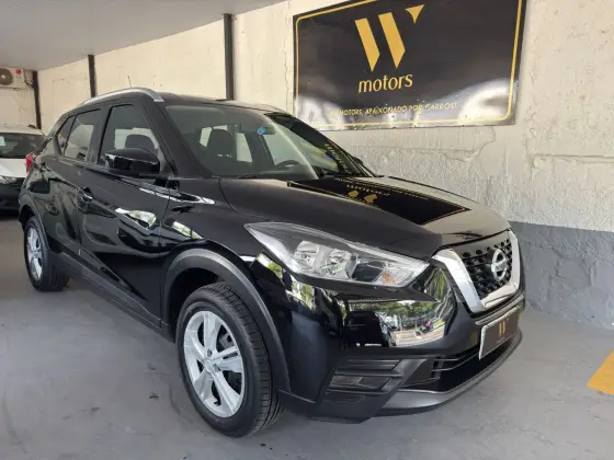 NISSAN KICKS 2018