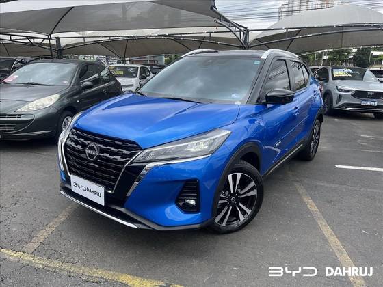 NISSAN KICKS 2023