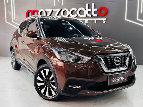 NISSAN KICKS 2018