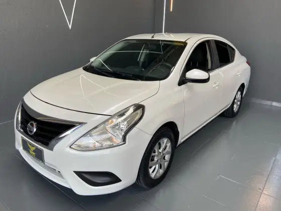 NISSAN VERSA 2018