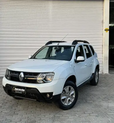 RENAULT DUSTER 2016