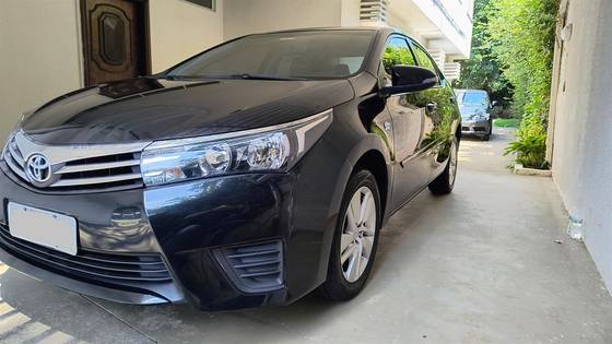 TOYOTA COROLLA 2015