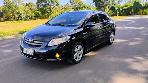 TOYOTA COROLLA 2010