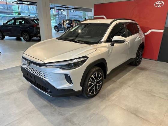 TOYOTA COROLLA CROSS 2026