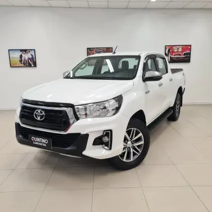 TOYOTA HILUX 2020