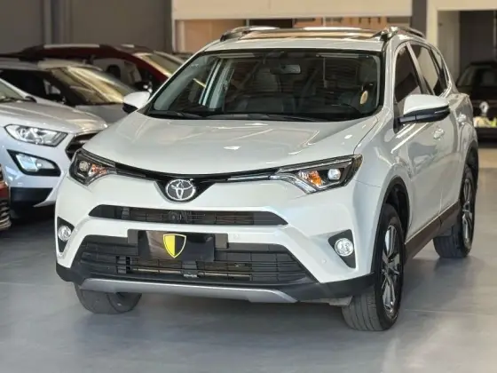 TOYOTA RAV4 2018