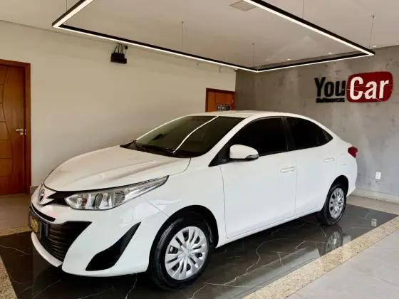 TOYOTA YARIS 2022