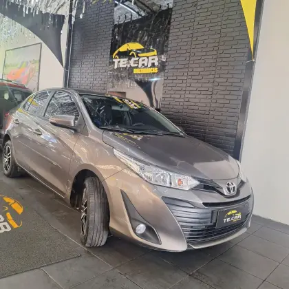 TOYOTA YARIS 2020