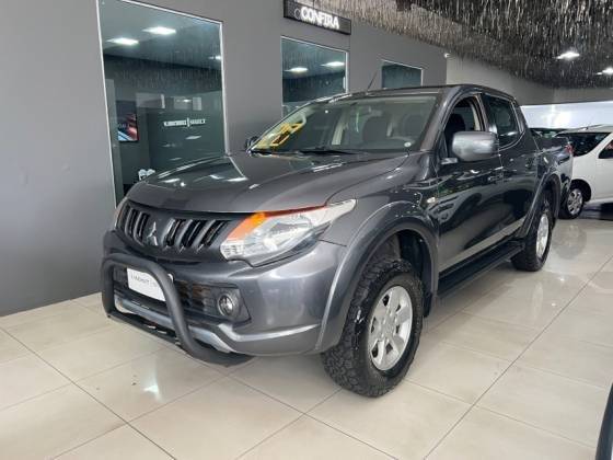 MITSUBISHI L200 TRITON 2020