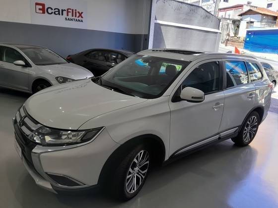 MITSUBISHI OUTLANDER 2017