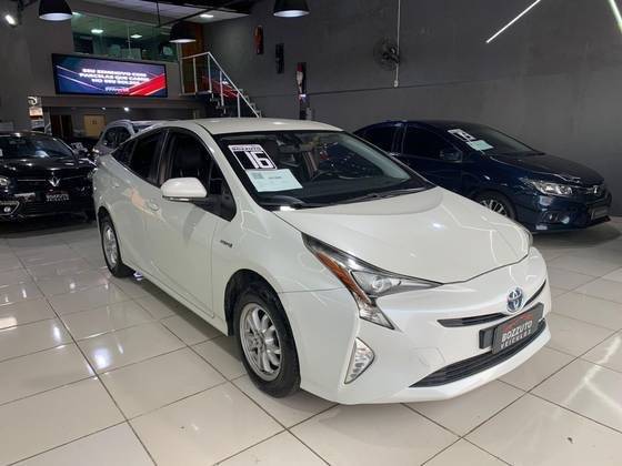 TOYOTA PRIUS 2016