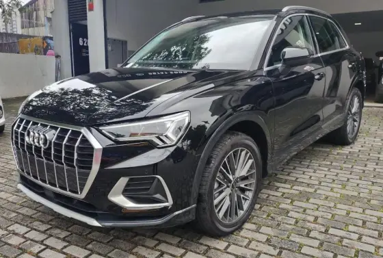AUDI Q3 2024