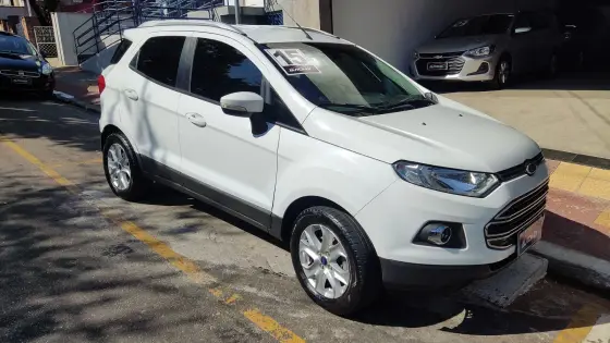 FORD ECOSPORT 2015