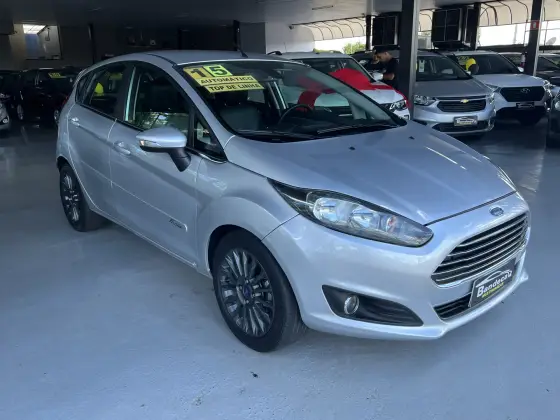 FORD FIESTA 2015