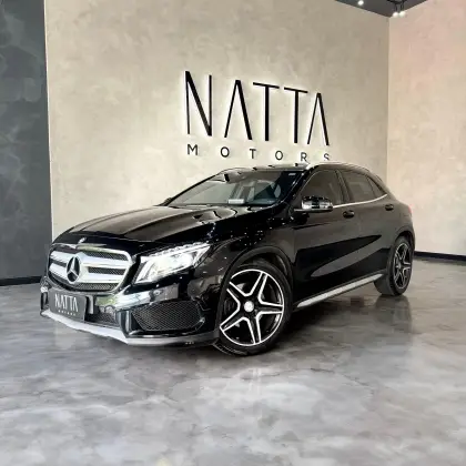 MERCEDES-BENZ GLA 250 2017