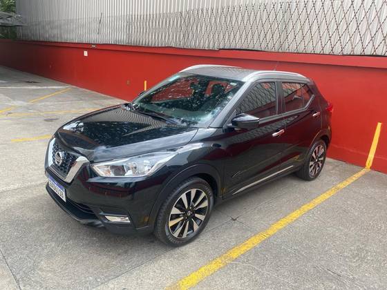 NISSAN KICKS 2018