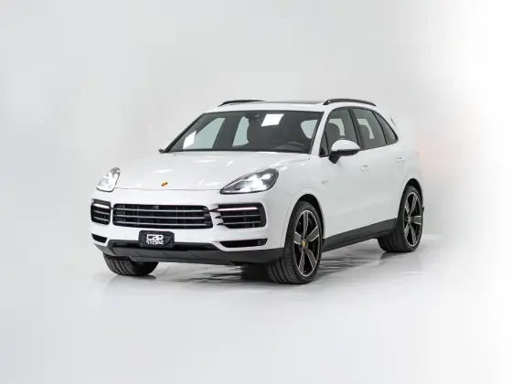 PORSCHE CAYENNE 2022