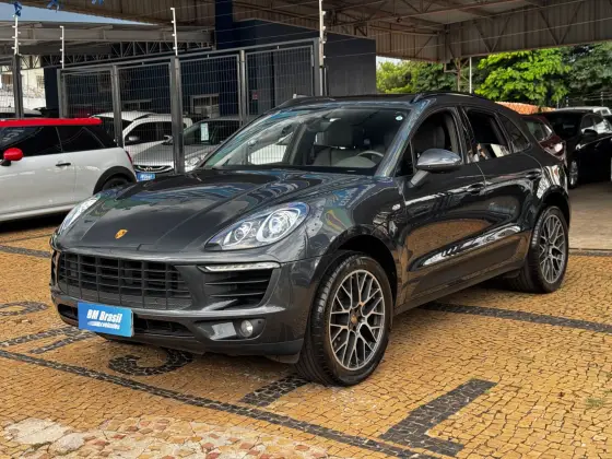 PORSCHE MACAN 2017