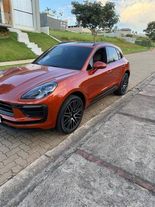 PORSCHE MACAN 2024
