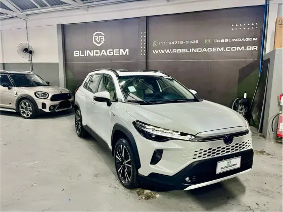 TOYOTA COROLLA CROSS 2026