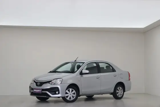 TOYOTA ETIOS 2018