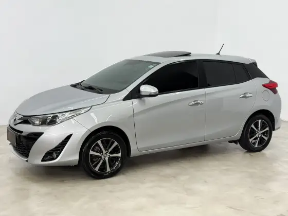 TOYOTA YARIS 2019